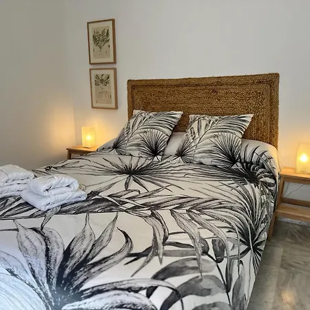 Atico San Francisco Apartmán *